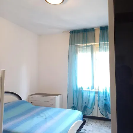公寓 La Casa Tra Mare E Sentieri 菲纳莱利古雷